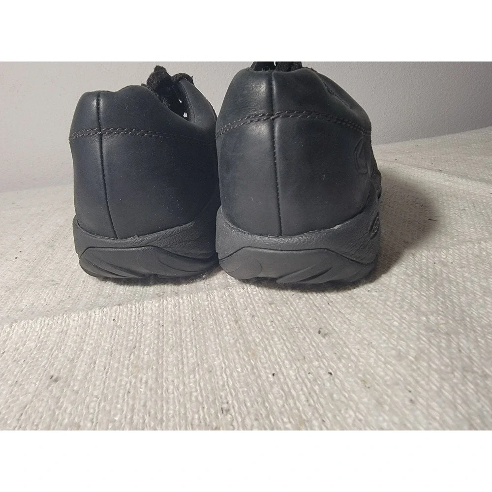 Keen Austin Shoes Men's US 9 Black Leather Oxford Hiking Hybrid Low Top Sneaker
